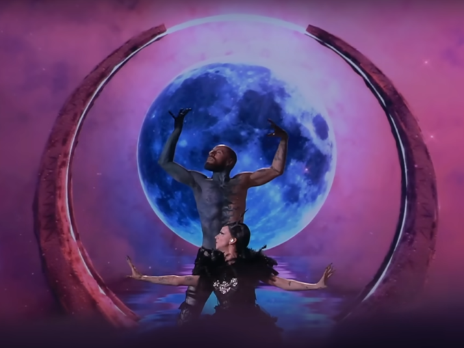 prestation live de Doomsday Blue